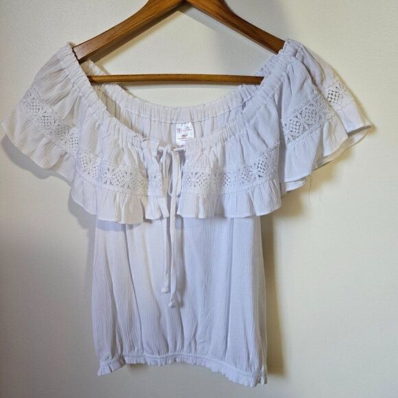 NWT XHILARATION BOHO PEASANT TOP FLUTTER NECK EXMBROIDERED SIZE XS / 1 - Picture 1 of 12